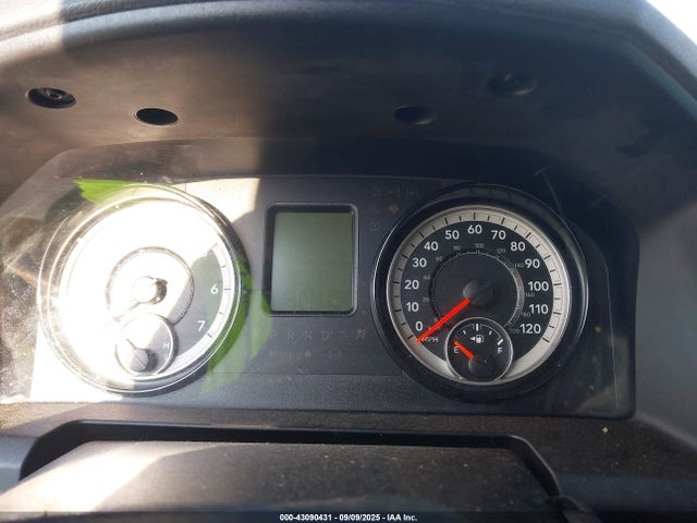 3C7WR4HJ6JG253697 RAM 2500