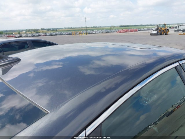 1C3CCCAB2FN635114 Chrysler 2015