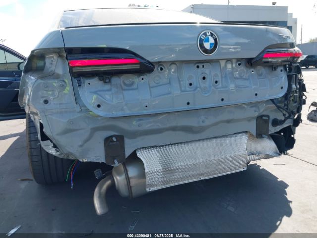 2024 BMW 740 WBA23EH04RCR00071 Photo 5
