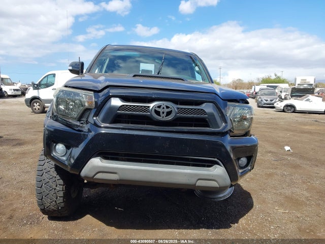 Toyota Tacoma Base V6/trd Pro 2015 3TMLU4EN7FM180225 Image 13