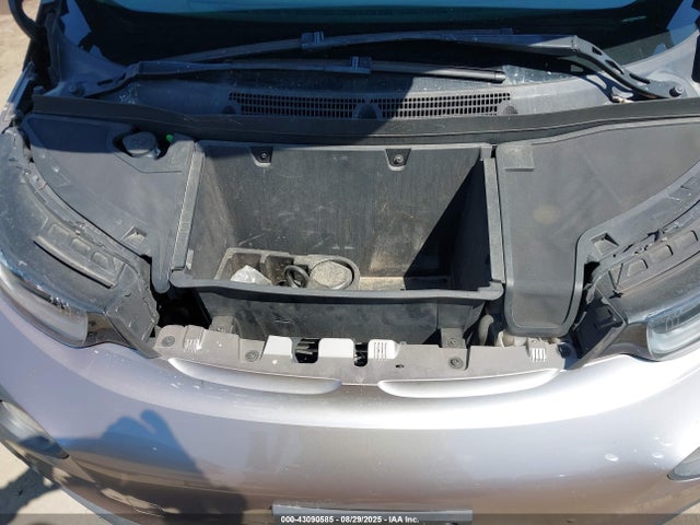 WBY1Z4C55EV273095 BMW I3