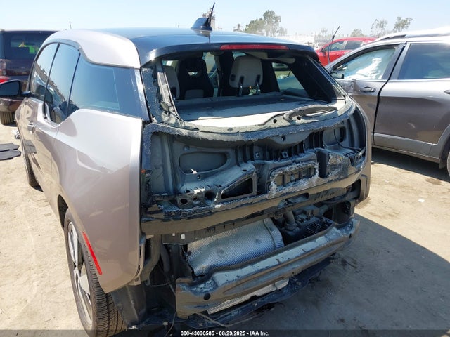 WBY1Z4C55EV273095 BMW I3
