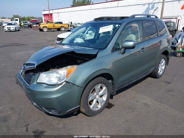 Subaru Forester 2.5i Premium 2015 JF2SJADC9FH408458 Image 2