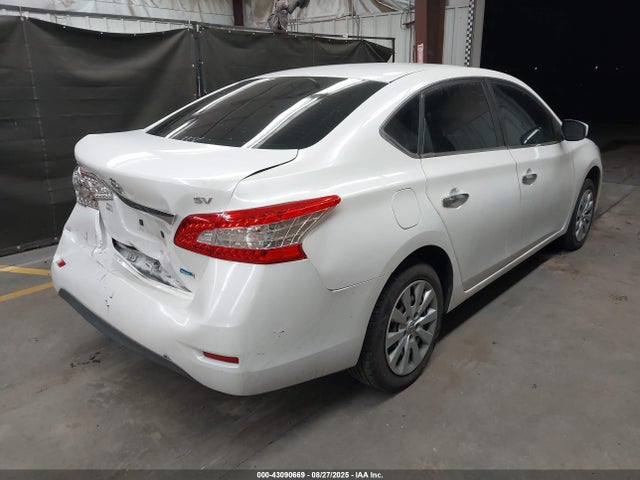 3N1AB7AP8EL689981 Nissan Sentra