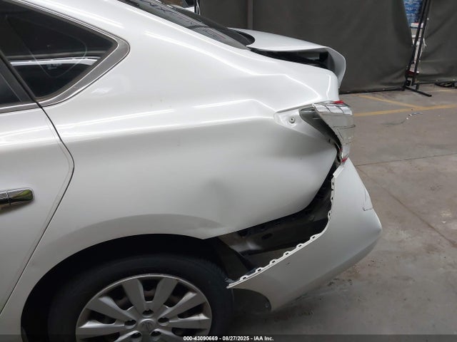 3N1AB7AP8EL689981 Nissan Sentra
