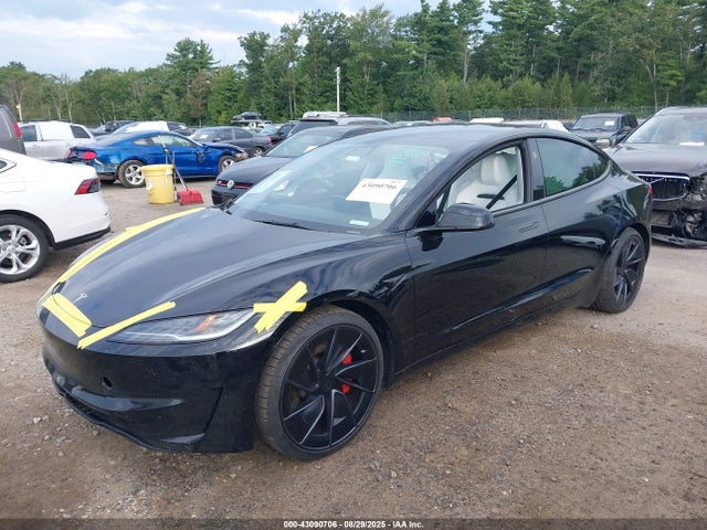 5YJ3E1ET3RF785619 Tesla MODEL 3