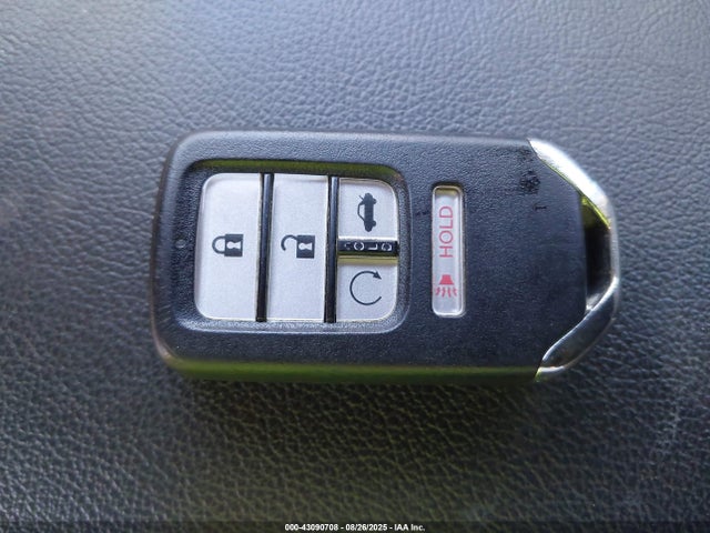1HGCV3F42MA004370 Honda lfb2