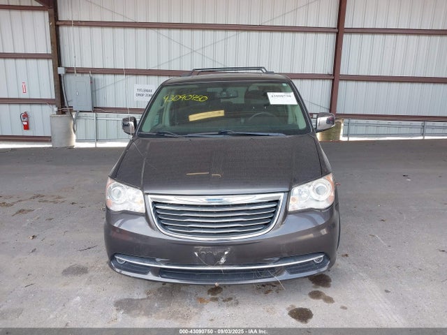 Chrysler Town and Country 2016 2C4RC1GG2GR306656 Image 12