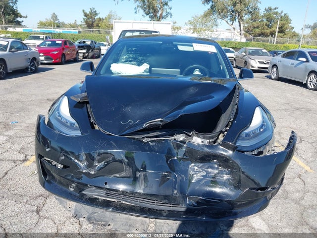 2018 TESLA MODEL 3 5YJ3E1EA5JF176213 Photo 5