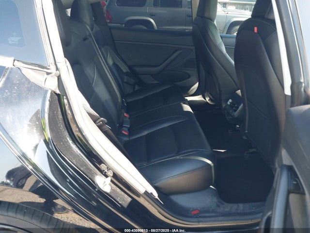 2018 TESLA MODEL 3 5YJ3E1EA5JF176213 Photo 7