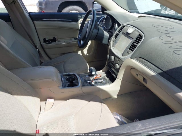 Продаж на аукціоні авто 2012 Chrysler 300, vin: 2C3CCAAG6CH196021, номер лоту: 43090828