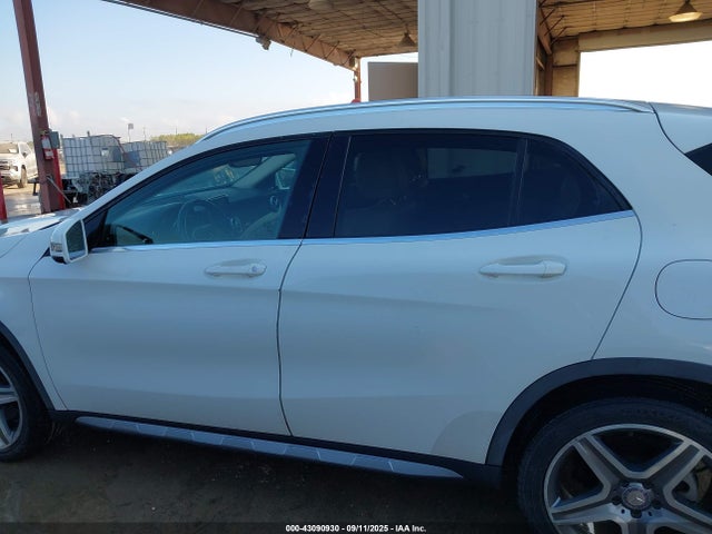 Mercedes-Benz GLA-Class 2015 WDCTG4GB0FJ068352 Image 14