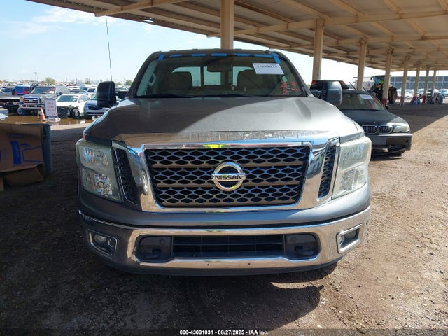 1N6AA1E62HN504906 Nissan Titan