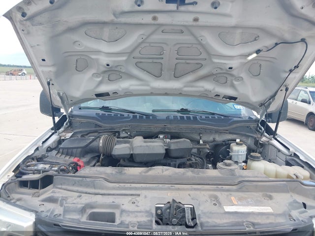 Ford 2019 2019 1FDBF2A69KED43137 Image 10