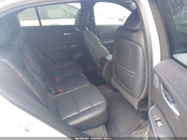 2023 CADILLAC XT4 1GYFZFR47PF152173 Photo 7