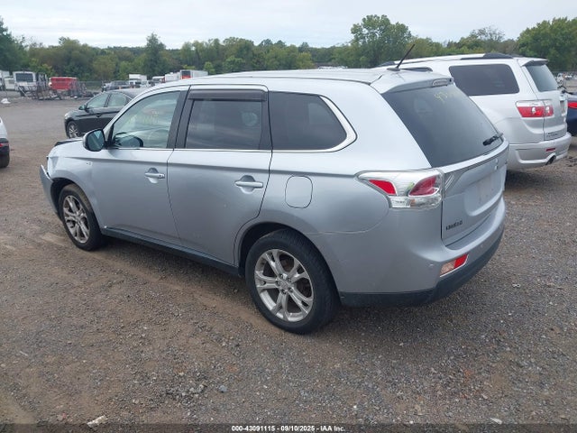 2014 MITSUBISHI OUTLANDER JA4JZ4AX8EZ000466 Photo 2