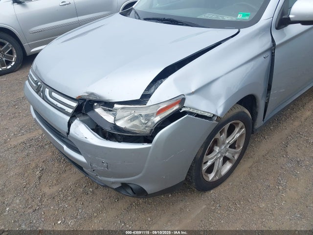 2014 MITSUBISHI OUTLANDER JA4JZ4AX8EZ000466 Photo 5