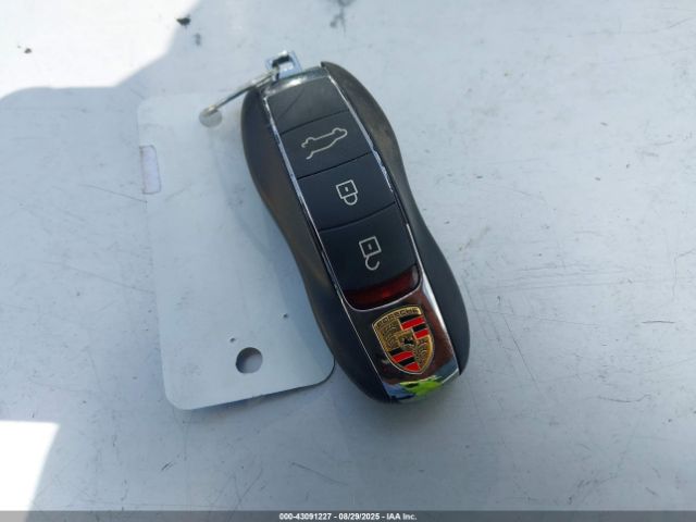 2022 PORSCHE MACAN WP1AG2A55NLB22234 Photo 10