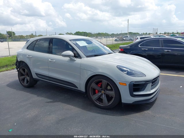 Porsche Macan 2022 WP1AG2A55NLB22234 Image 20