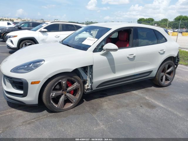 2022 PORSCHE MACAN WP1AG2A55NLB22234 Photo 1