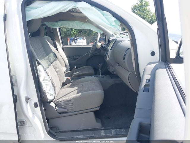 2021 NISSAN FRONTIER 1N6ED0EA8MN704853 Photo 4