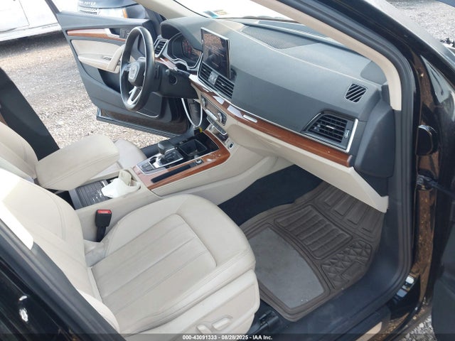 2021 AUDI Q5 WA1BAAFY8M2104779 Photo 4