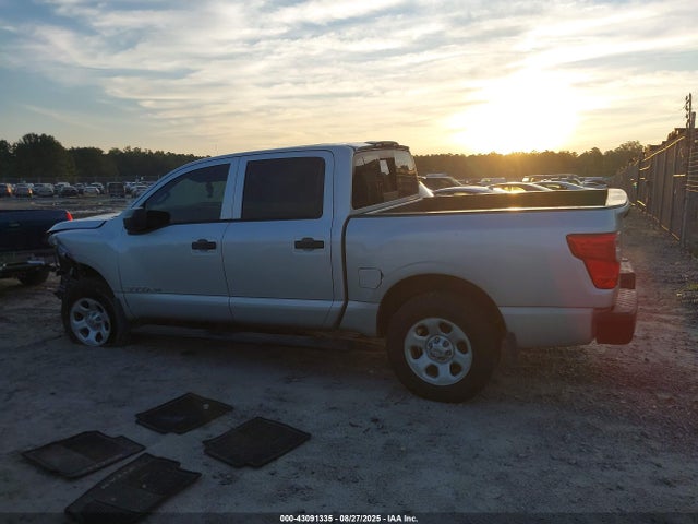 1N6AA1EK5JN502179 Nissan Titan