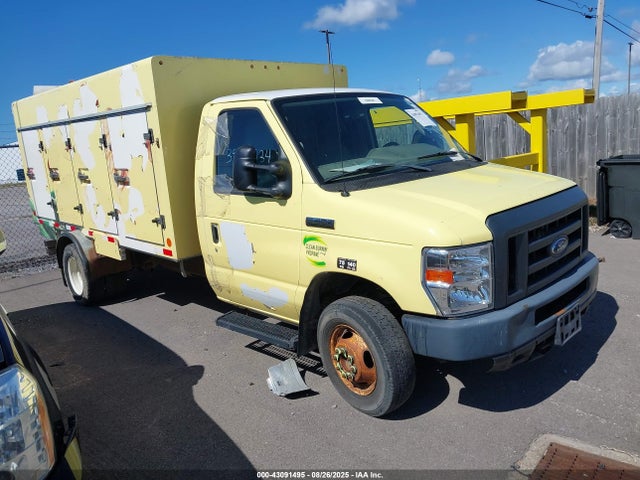 2017 Ford E-450 Cutaway მანქანა იყიდება აუქციონზე, vin: 1FDXE4FS0HDC69096, აუქციონის ნომერი: 43091495