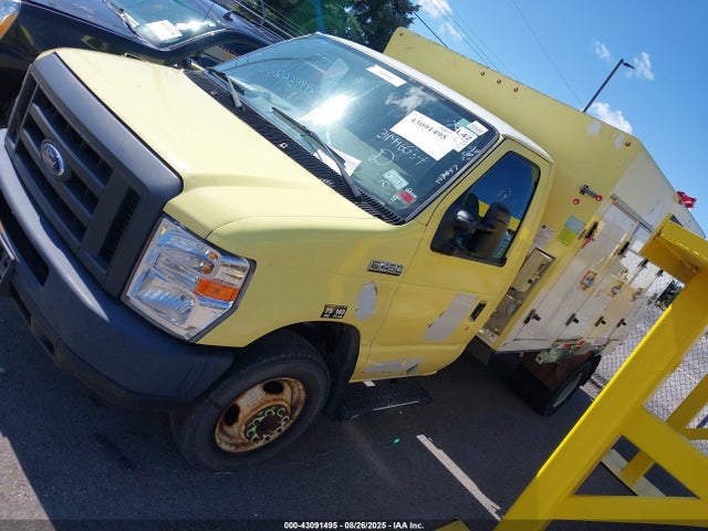 2017 Ford E-450 Cutaway მანქანა იყიდება აუქციონზე, vin: 1FDXE4FS0HDC69096, აუქციონის ნომერი: 43091495