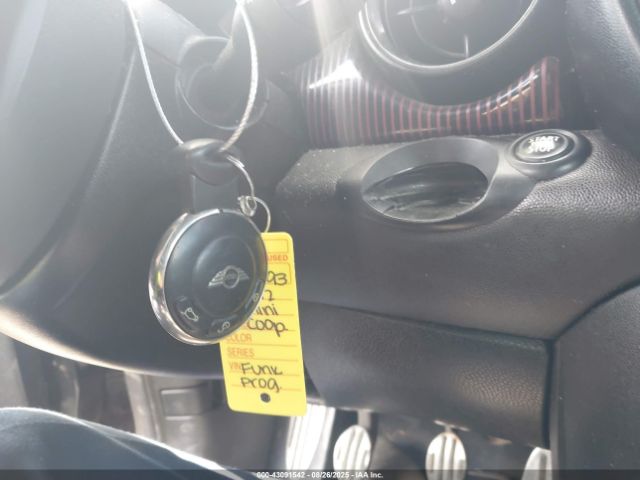 2012 MINI COOPER S CLUBMAN WMWZG3C58CTY31774 Photo 10