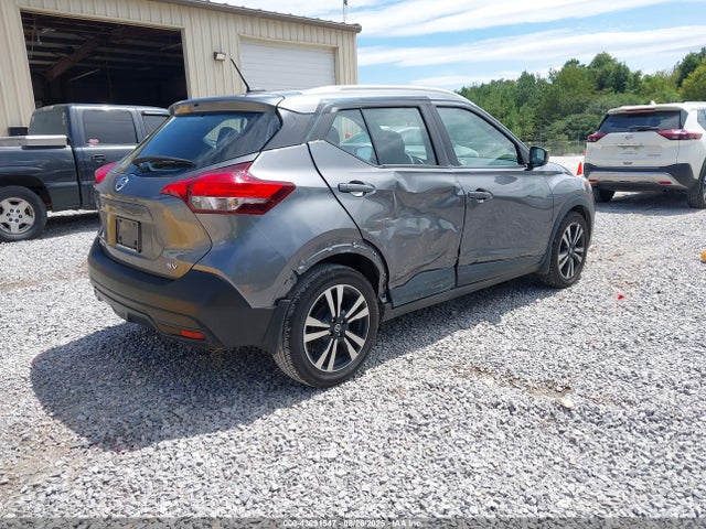 3N1CP5CU4JL546666 Nissan 2018