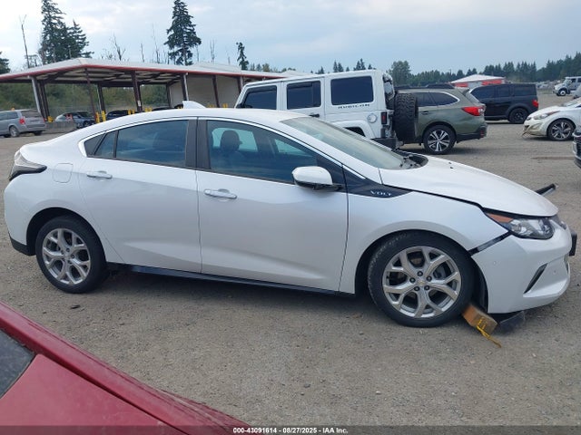 1G1RD6S56HU183893 Chevrolet l3a - di: direct injectio, vvt: variable valve timing, hybrid, gen 1