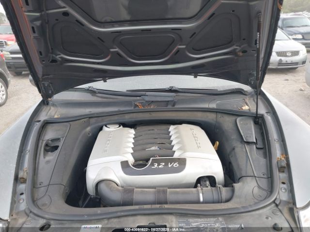 2005 PORSCHE CAYENNE WP1AA29P95LA20412 Photo 9