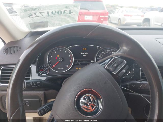 2016 VOLKSWAGEN TOUAREG WVGEF9BP9GD005277 Photo 6