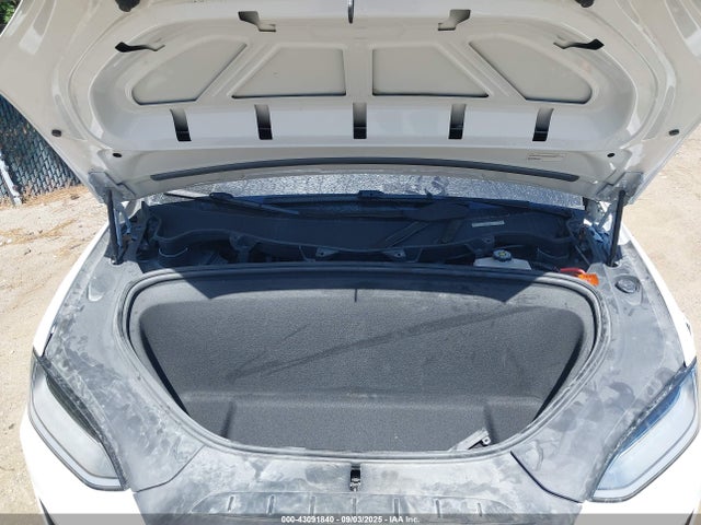2023 TESLA MODEL X 7SAXCAE5XPF380625 Photo 9