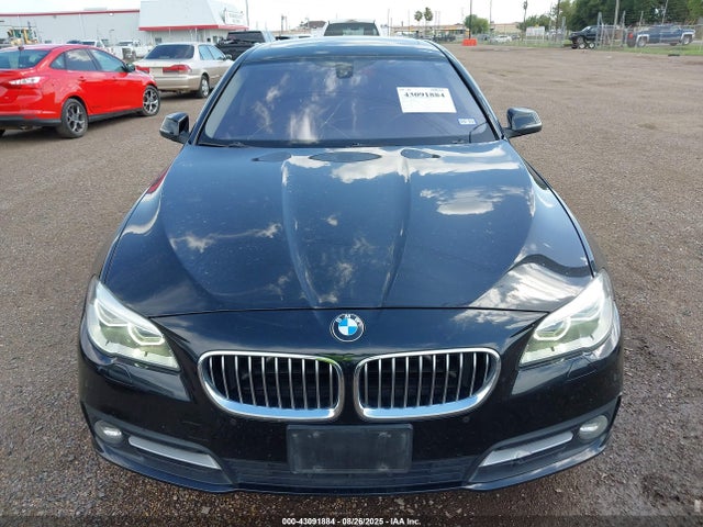 43091884 :رقم المزاد ، WBA5A5C53FD518626 vin ، 2015 Bmw 528i مزاد بيع