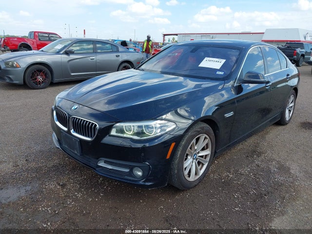43091884 :رقم المزاد ، WBA5A5C53FD518626 vin ، 2015 Bmw 528i مزاد بيع