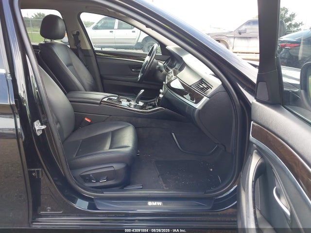 43091884 :رقم المزاد ، WBA5A5C53FD518626 vin ، 2015 Bmw 528i مزاد بيع