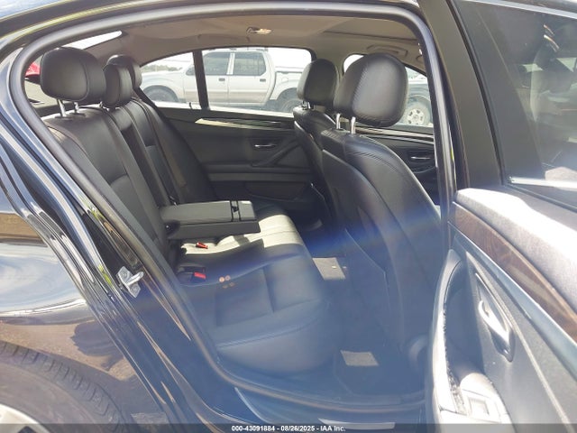 43091884 :رقم المزاد ، WBA5A5C53FD518626 vin ، 2015 Bmw 528i مزاد بيع