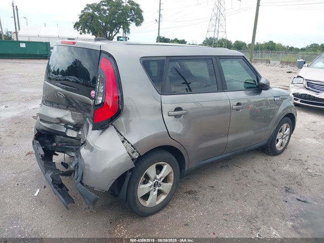 KIA g 2018 KNDJN2A28J7619620 Image 4
