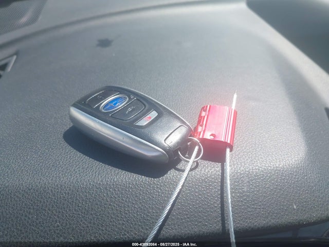 4S3GTAD66P3713214 Subaru na