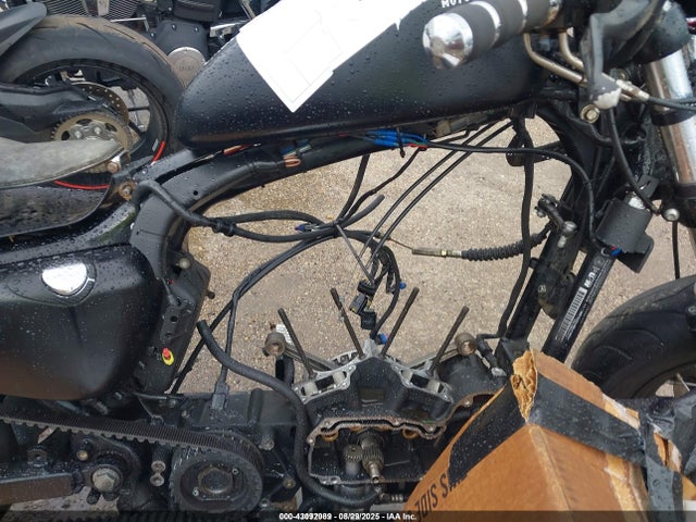 2011 HARLEY-DAVIDSON XL1200 1HD1LC313BC410664 Photo 7