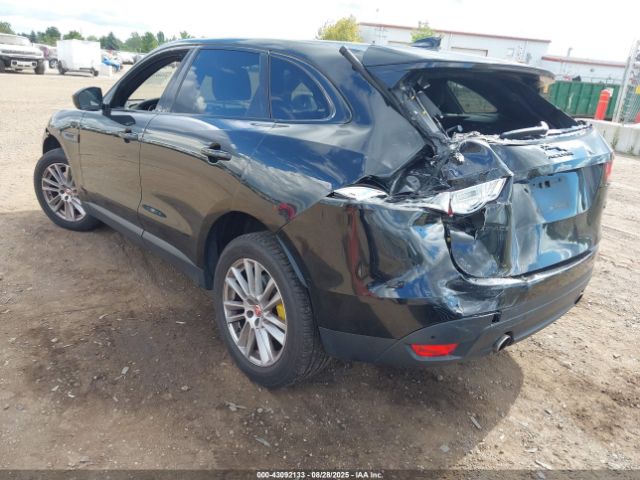 2017 JAGUAR F-PACE SADCK2BV3HA056035 Photo 2
