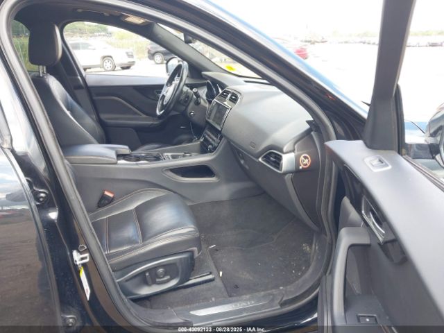2017 JAGUAR F-PACE SADCK2BV3HA056035 Photo 4
