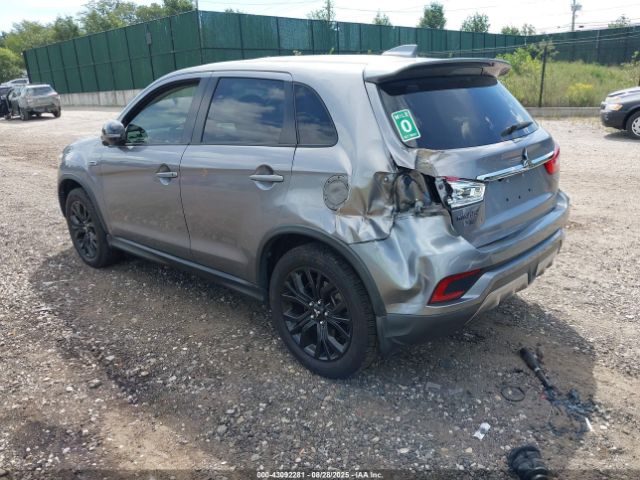 2018 MITSUBISHI OUTLANDER SPORT JA4AP3AU6JU004030 Photo 2