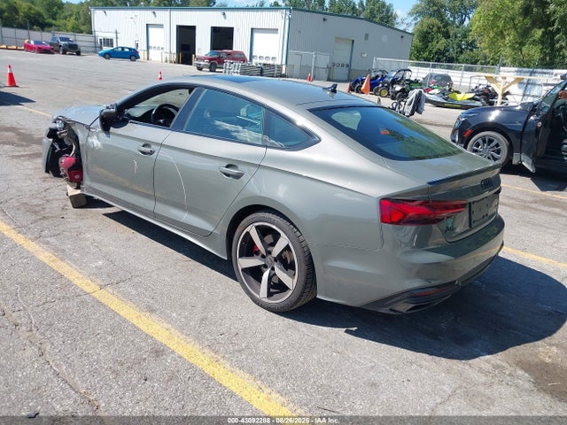 2024 AUDI A5 SPORTBACK WAUFACF58RA128972 Photo 2