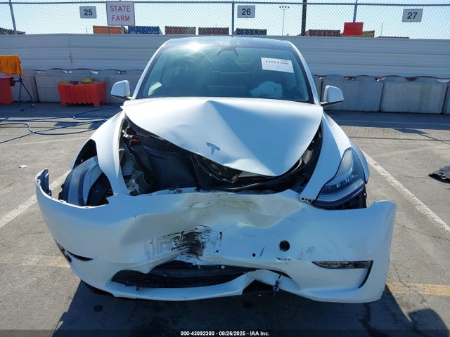 5YJYGDEE6LF009429 Tesla Model Y