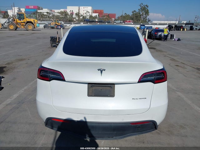 5YJYGDEE6LF009429 Tesla Model Y