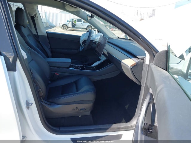 5YJYGDEE6LF009429 Tesla Model Y