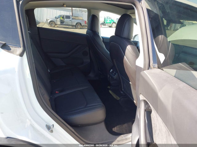 5YJYGDEE6LF009429 Tesla Model Y